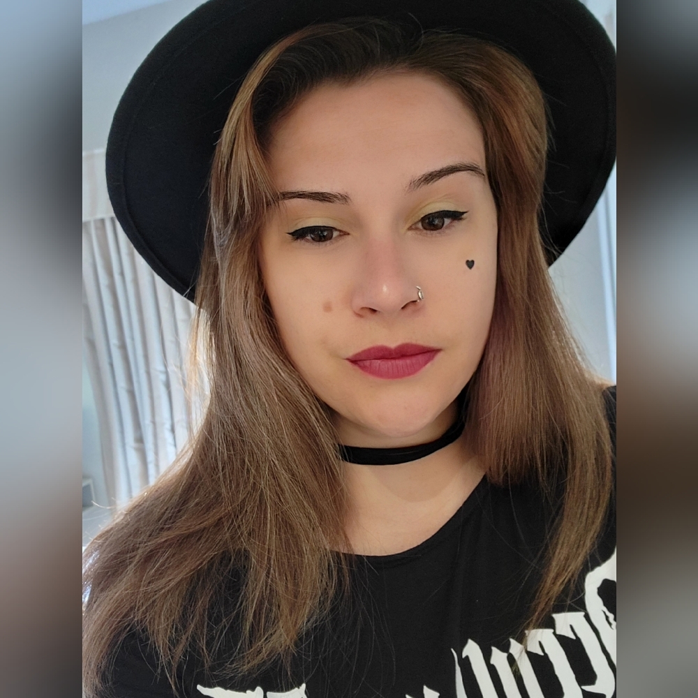 Meet your Posher, Megan